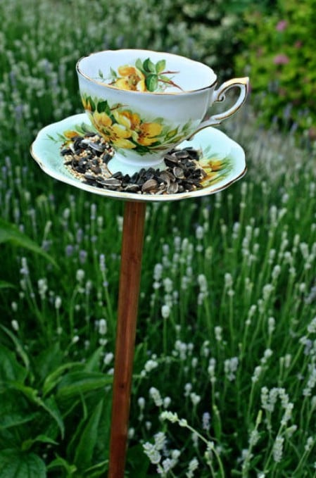 Outdoor Wedding Décor Feeders - 23 DIY Birdfeeders That Will Fill Your Garden With Birds