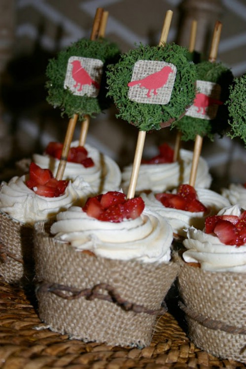 Burlap Cupcake Wrappers