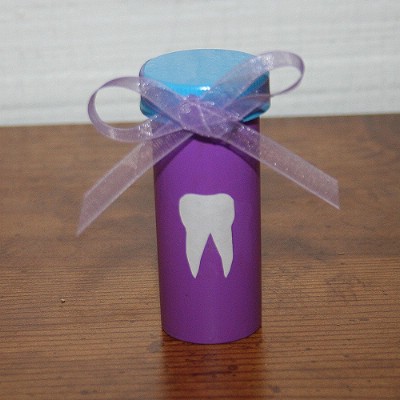 Tooth Holder