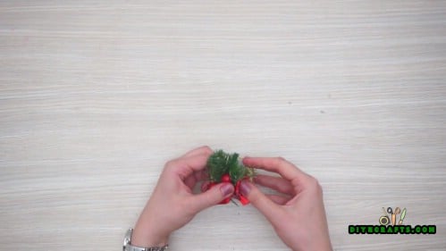 Pine Branch and Berries Napkin Ring - How to Make 5 Festive Holiday Napkin Rings In Under 2 Minutes