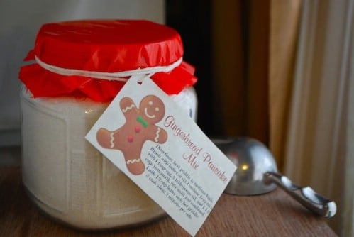 15 Creative DIY Christmas Gifts in a Jar