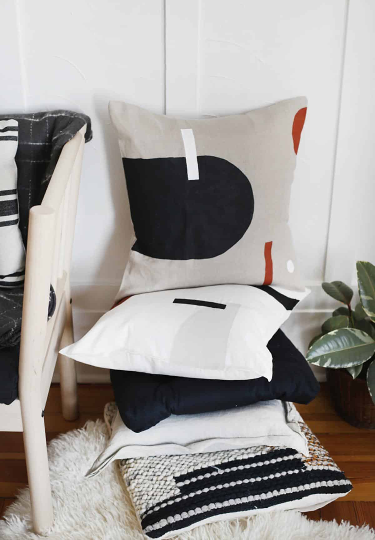 DIY Painted Pillows