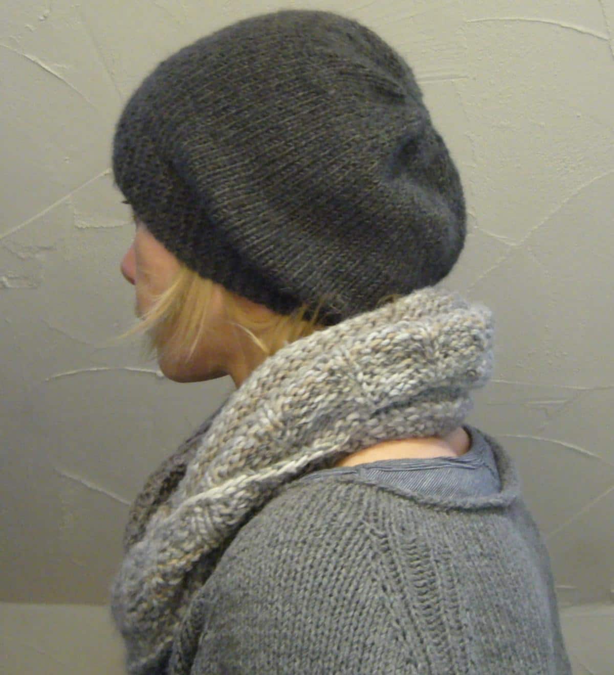 Easy DIY Slouchy Hat